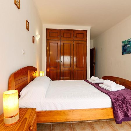 P - Meia-Praia Seaview Guesthouse 라고스 외부 사진