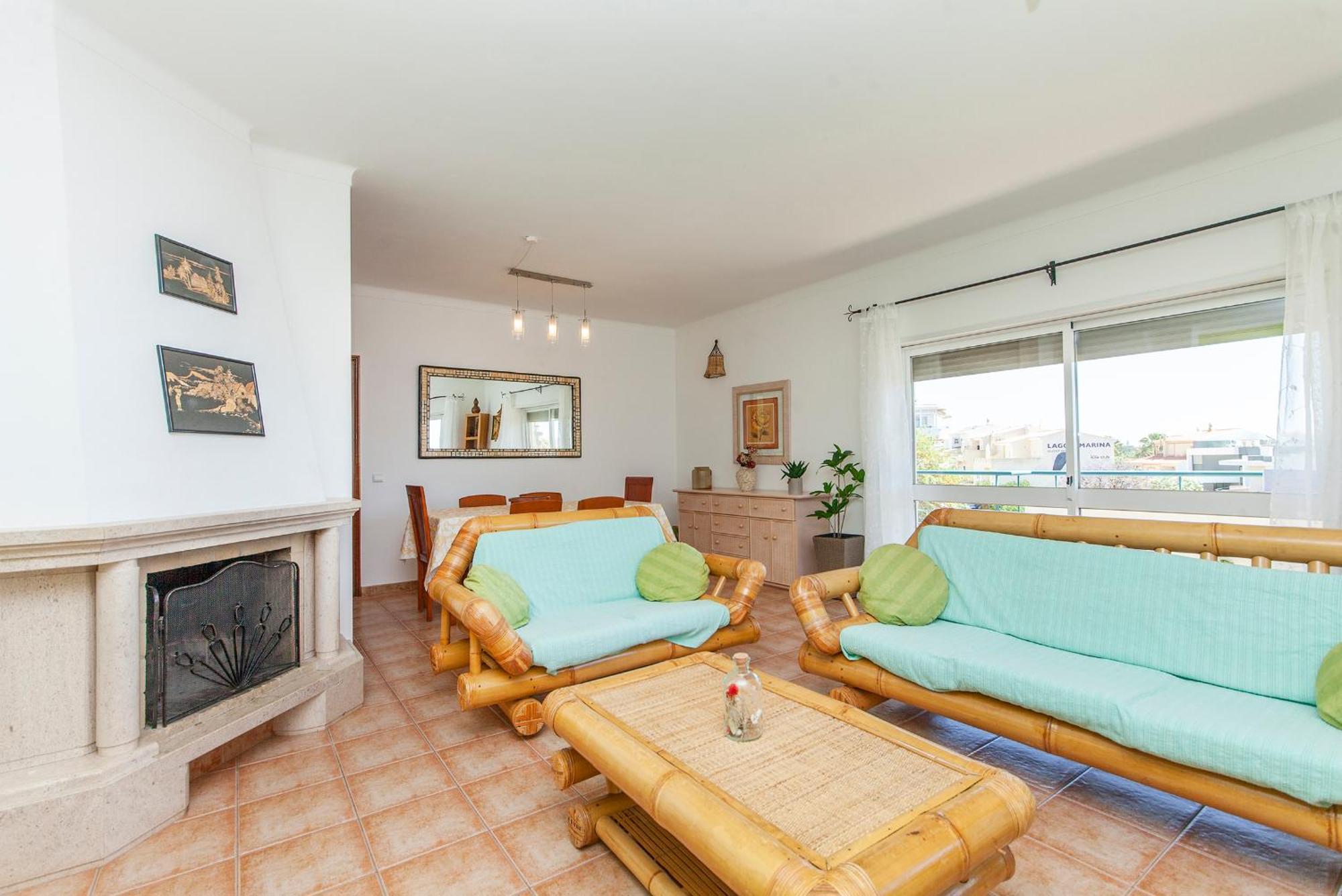 P - Meia-Praia Seaview Guesthouse 라고스 외부 사진