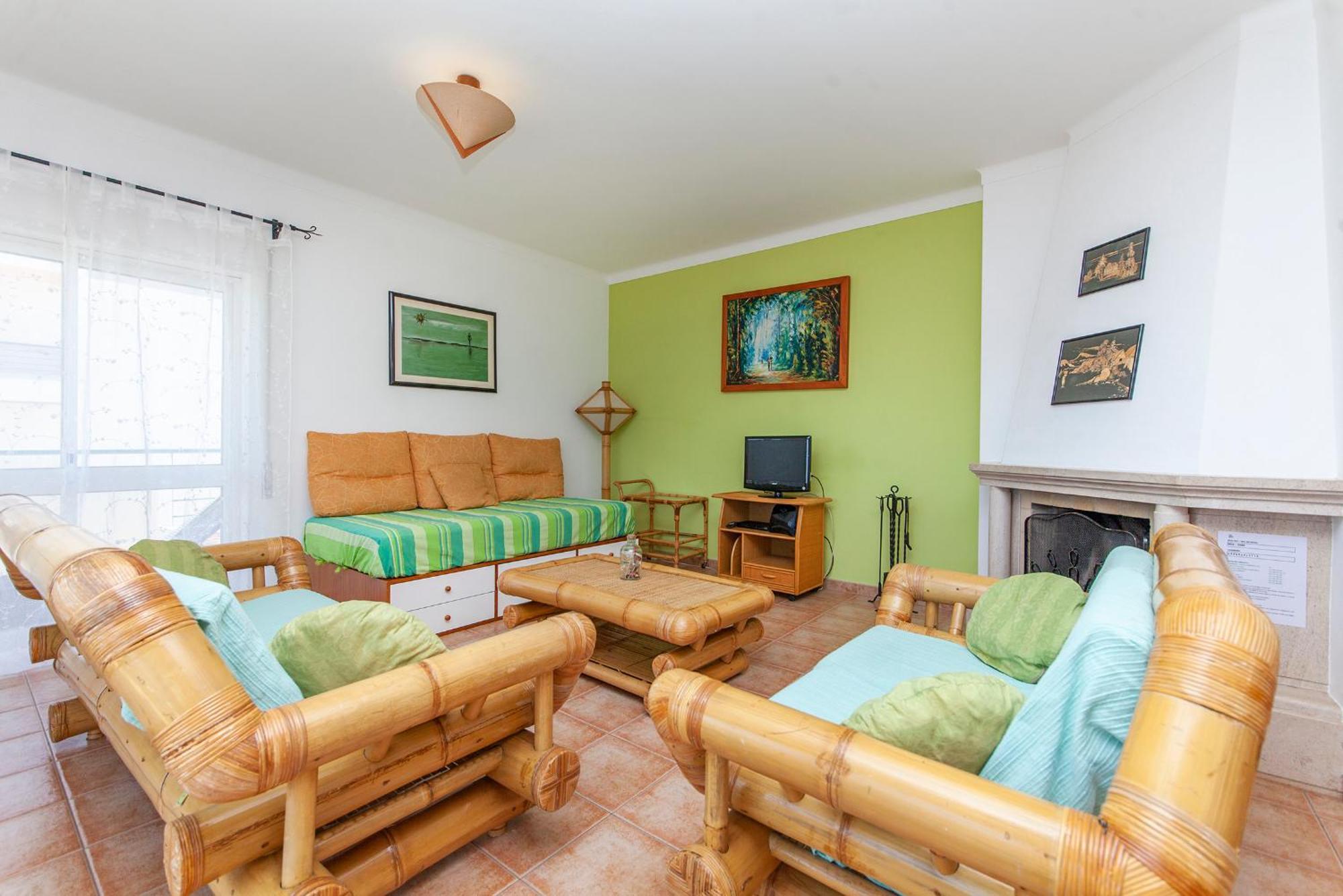 P - Meia-Praia Seaview Guesthouse 라고스 외부 사진