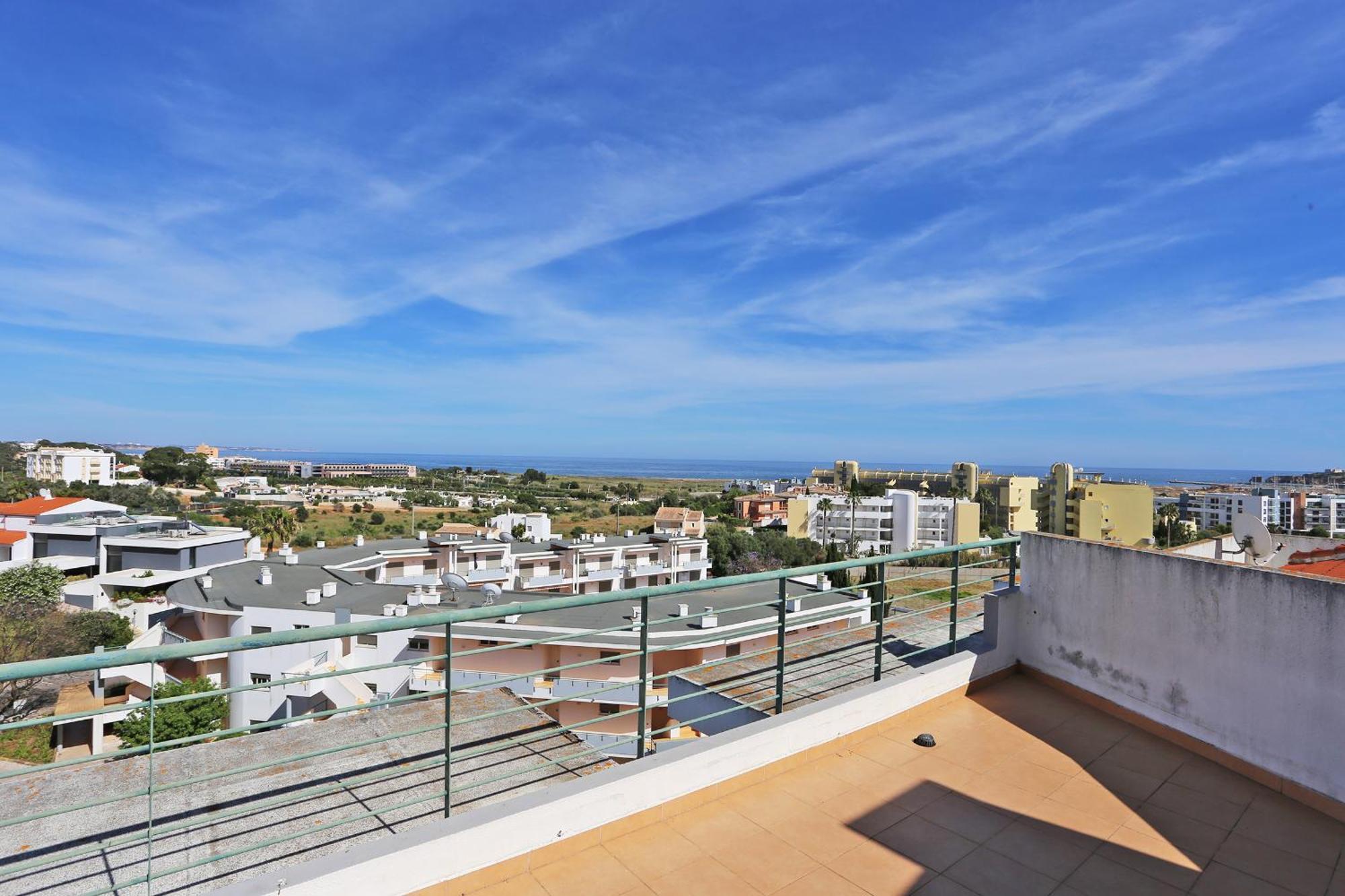 P - Meia-Praia Seaview Guesthouse 라고스 외부 사진