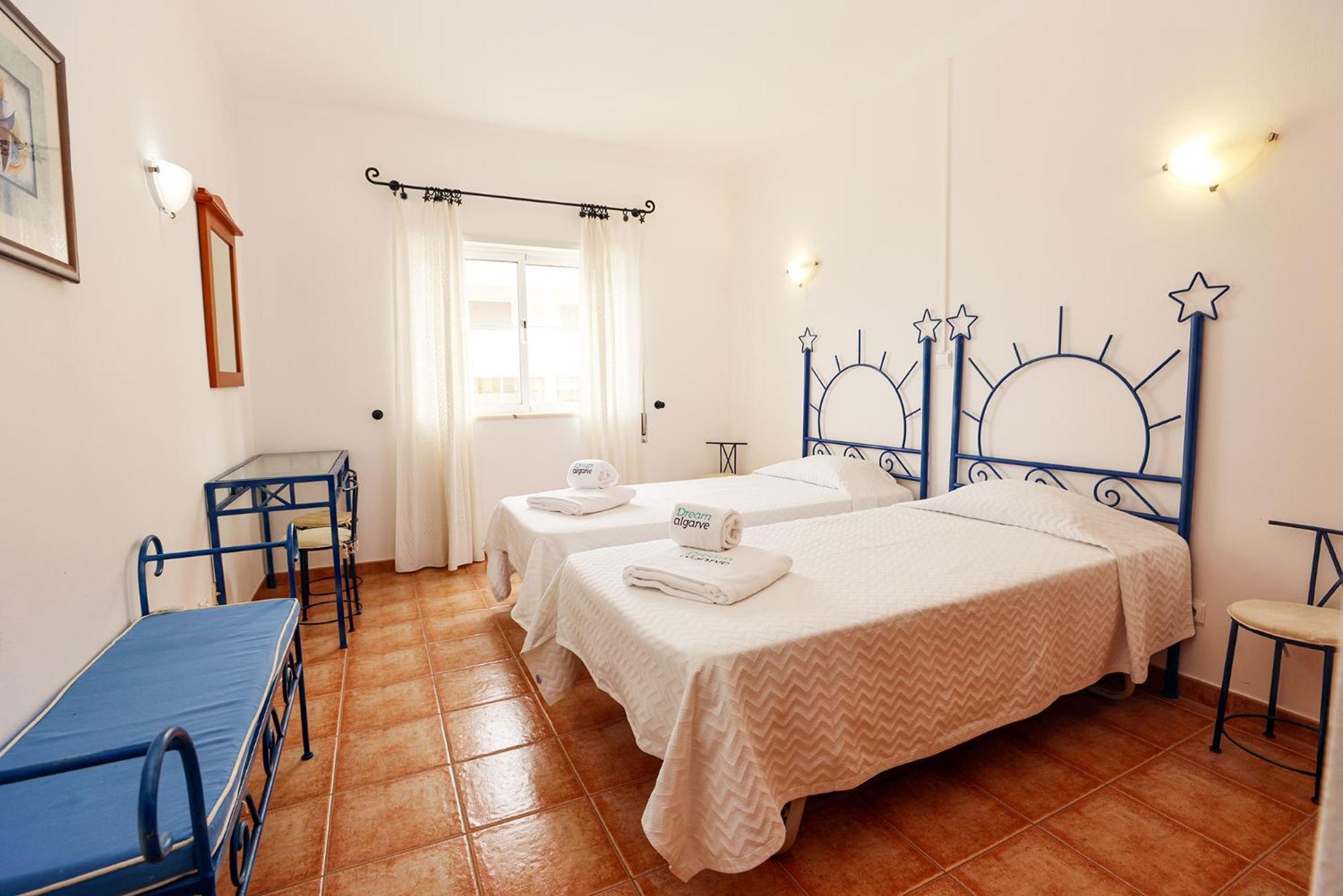 P - Meia-Praia Seaview Guesthouse 라고스 외부 사진